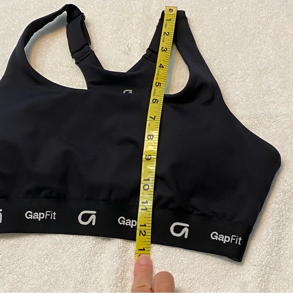 GapFit Racerback Sports Bra Size M NWOT - Picture 10 of 10